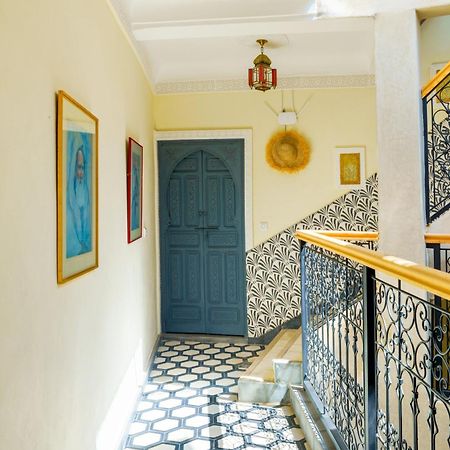 Riad 4 Chambres - Piscine & Petit Dejeuner Gratuit - Wifi Fibre Optique マラケシュ エクステリア 写真