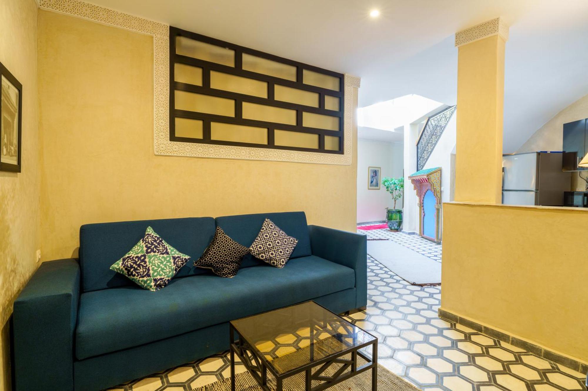 Riad 4 Chambres - Piscine & Petit Dejeuner Gratuit - Wifi Fibre Optique マラケシュ エクステリア 写真